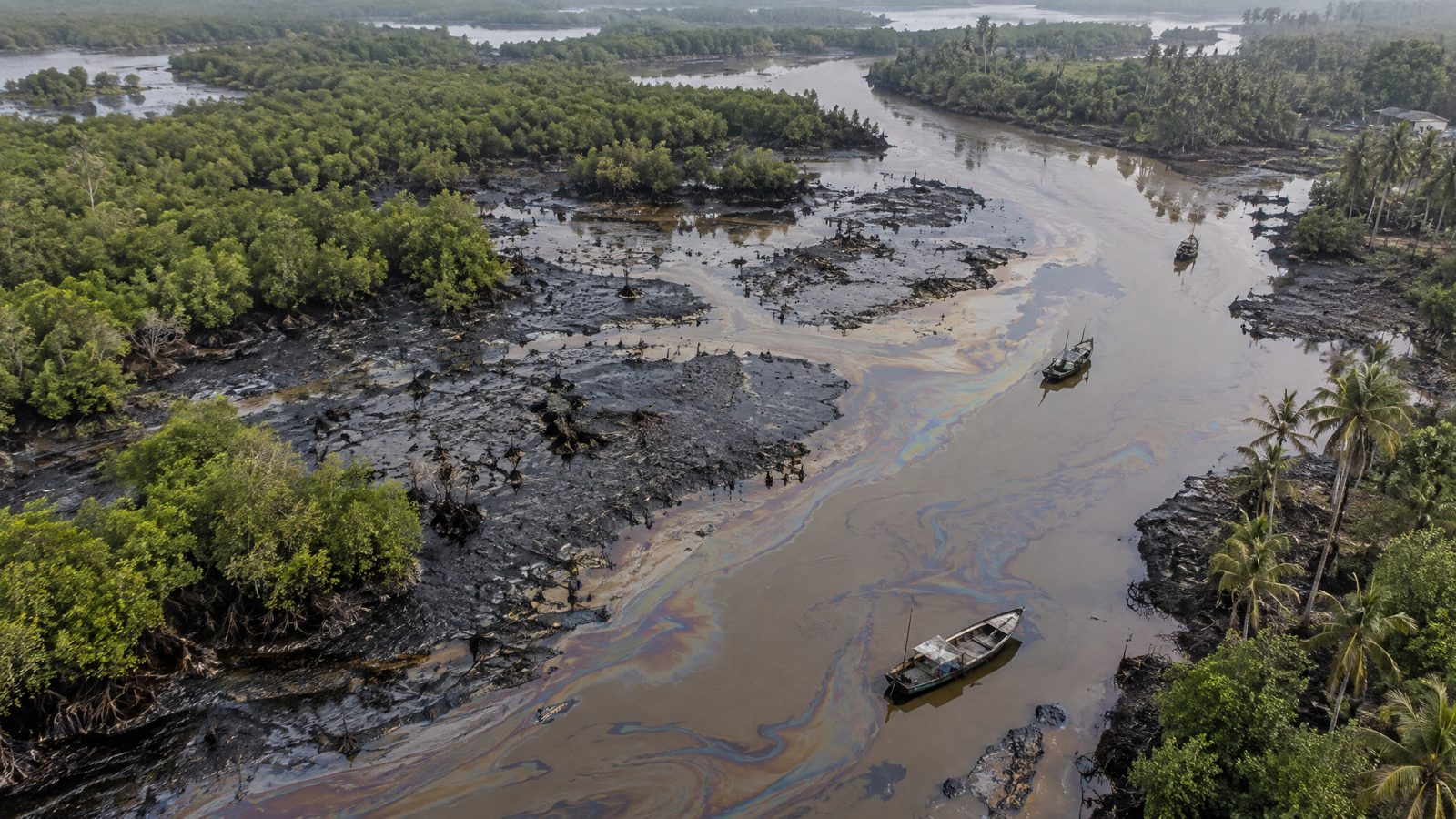 Shell's Unfinished Clean-Up: Oil Spill Accountability in the Niger Delta